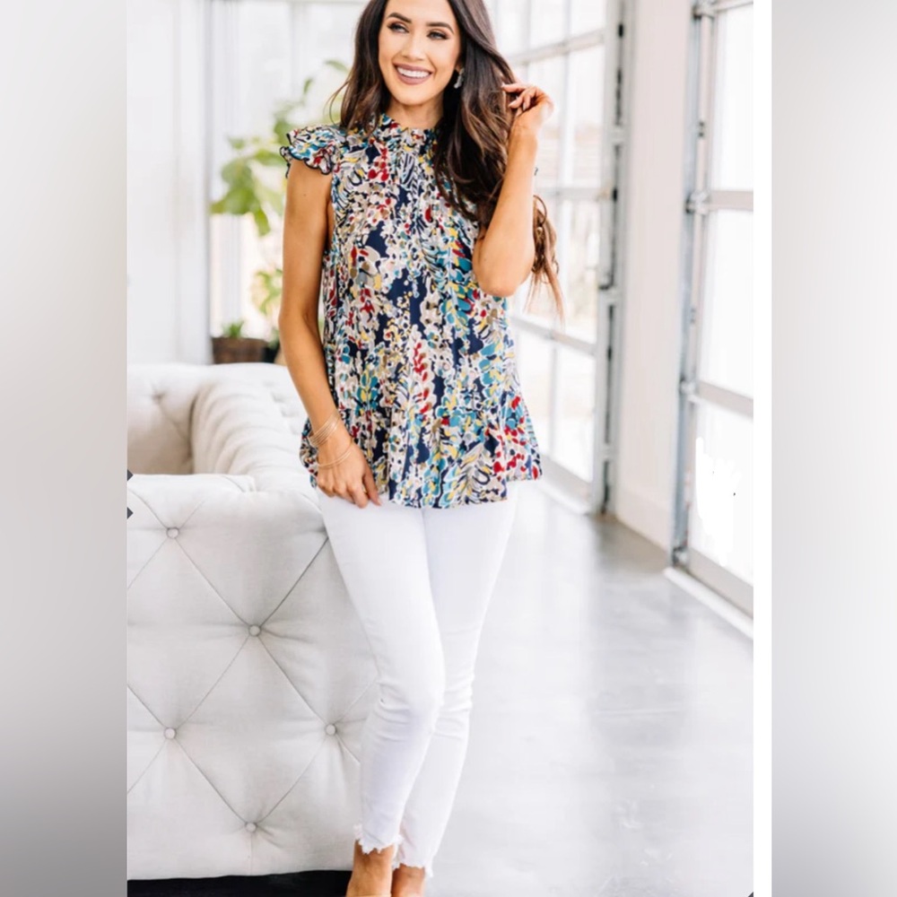BNWT BEAUTIFUL PRINT PEPLUM BLOUSE